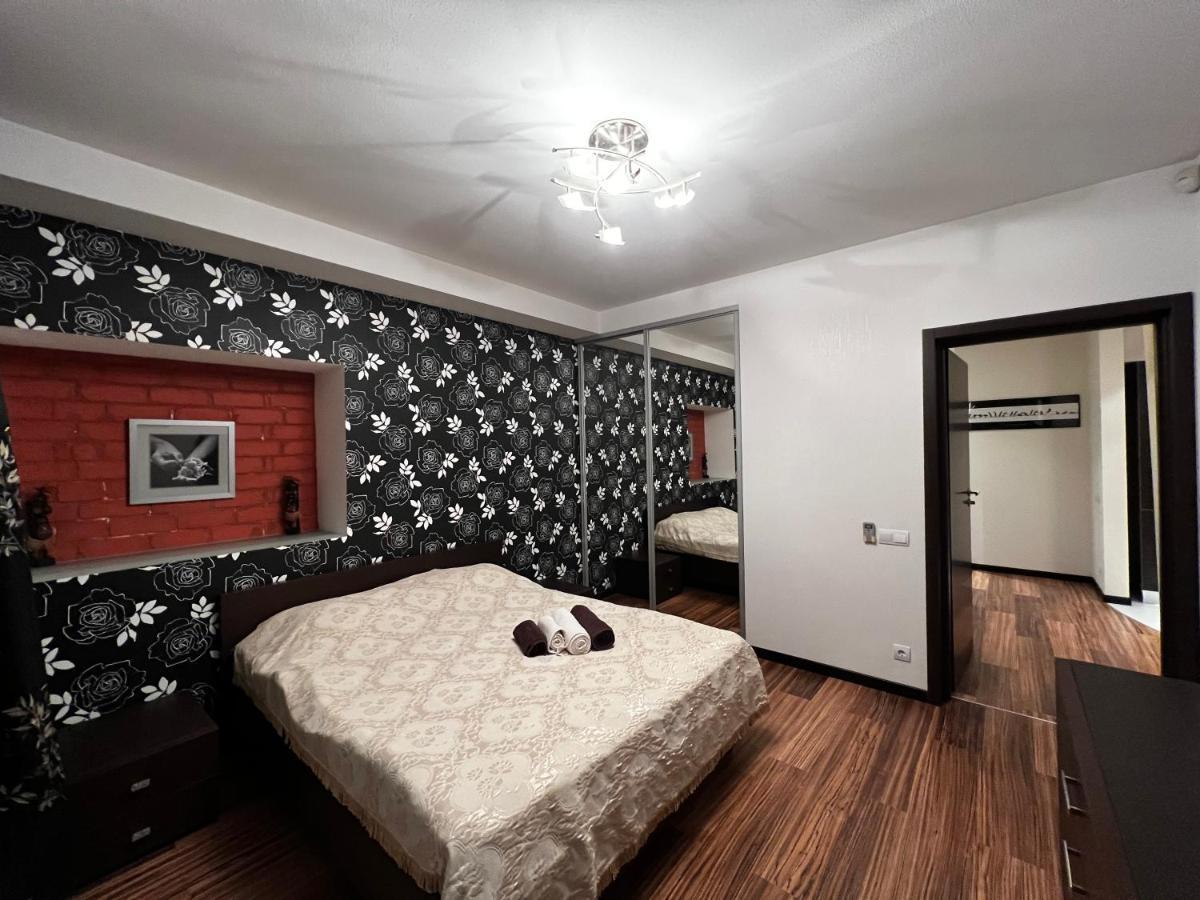 Kharkovlux Hotel ภายนอก รูปภาพ